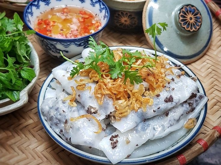 Banh Cuon: Vietnam’s Steaming Rice Rolls
