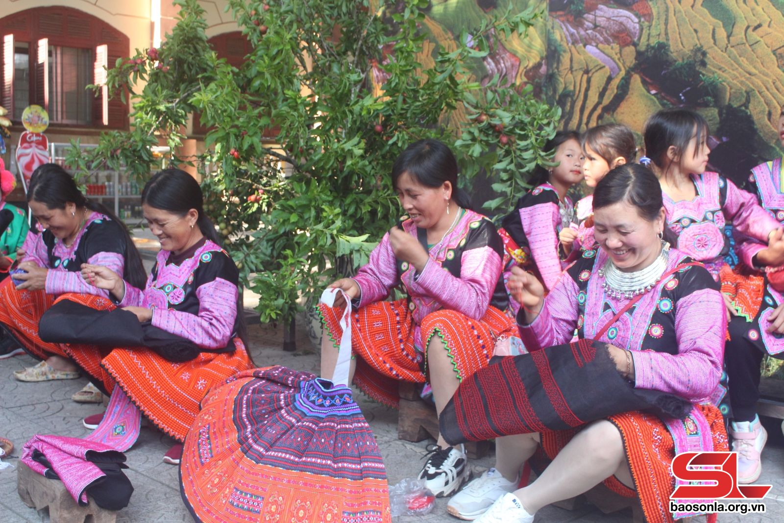 Discover Vietnam’s Diverse Languages & Cultures