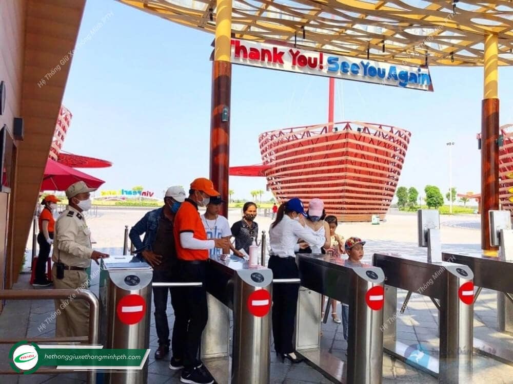 Updated Guide to Vietnam’s Entrance Fees / Tickets