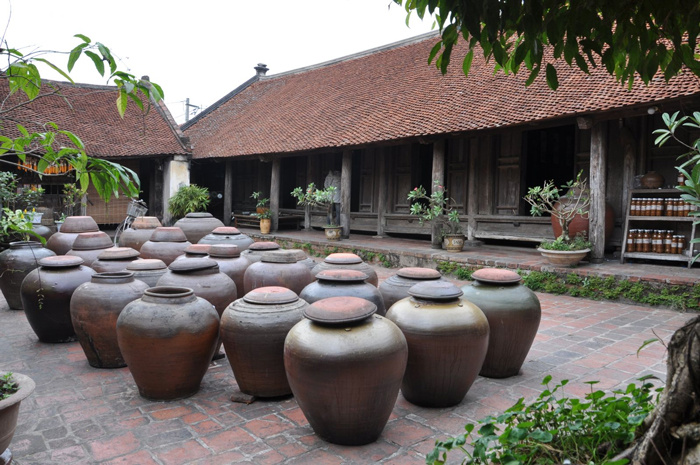 Duong Lam Village- Thay Pagoda: Private Wonder & Holy Tour