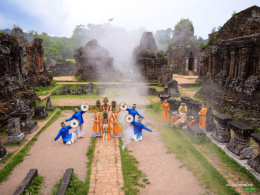 My Son Sanctuary Tour: Uncover Ancient Mysteries from Hoi An