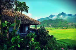 Mai Chau Private Tour: Gorgeous Valley & Culture Exploration