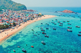 Quy Nhon’s Best: Ky Co Island & Eo Gio Cape Tour