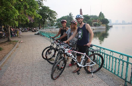 Hanoi City Biking Tour: Experience Hanoi on Two Wheels