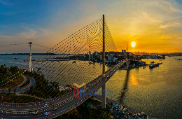 Ha Long Bay & Ha Long City 3D2N – Luxury Private Tour