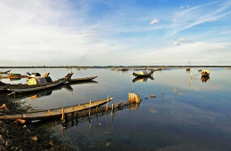 Perfect Sunset on Tam Giang Lagoon: A Unique Hue Tour