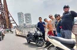 Hanoi Discovery Motorbike Tour: Unleash the City’s Soul!