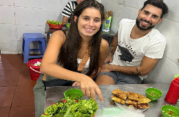 Hanoi Street Food & Train Street: Culinary Luxury Group Tour