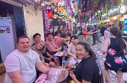 Hanoi Motorbike Street Foodie Tour: Taste Hanoi Like a Local