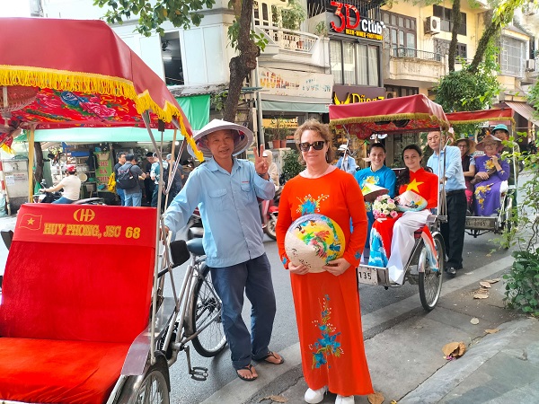 Hanoi Cultural Discovery Tour-Special 5 in 1 Unique Package