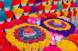 Hanoi Handicraft Wonders-Incense-Silk Village Private Tour