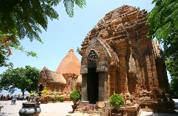 Nha Trang: A Private Tour to the City’s Soul