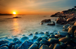 Quy Nhon’s Soul: Ghenh Rang, Cham Towers & Hai Minh