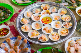 Hue Food & Culture Group Tour: A Taste of Local Life