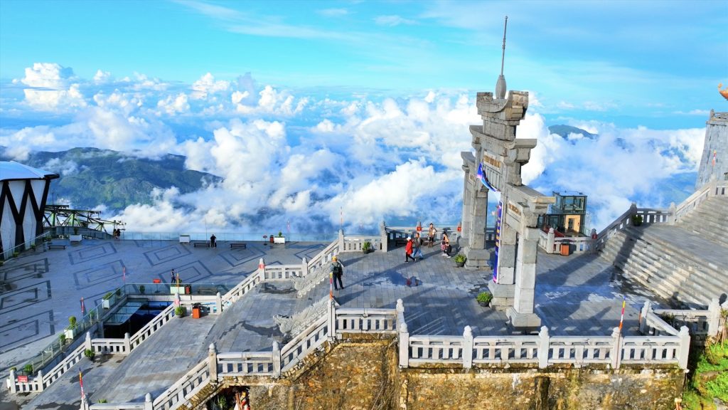 Sapa-Bac Ha Market 4D3N–Great Luxury Exclusive Private Tour