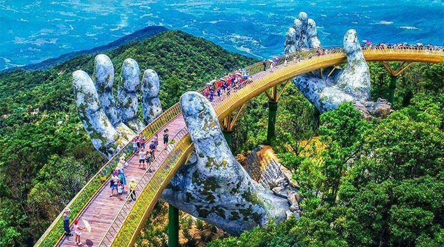 Ba Na Hills & Golden Bridge – Exclusive Private Tour