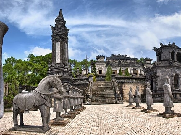 Hue: A Tour of the Royal Tombs, Nguyen Dynasty’s Legacy
